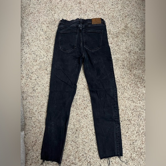 Aritzia Denim Forum Yoko Slim Straight Jeans - Picture 2 of 4